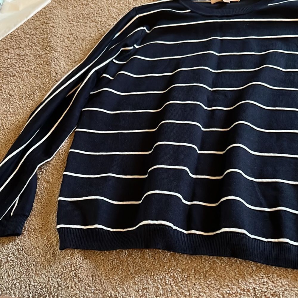 Philosophy medium sweater - Picture 4 of 8